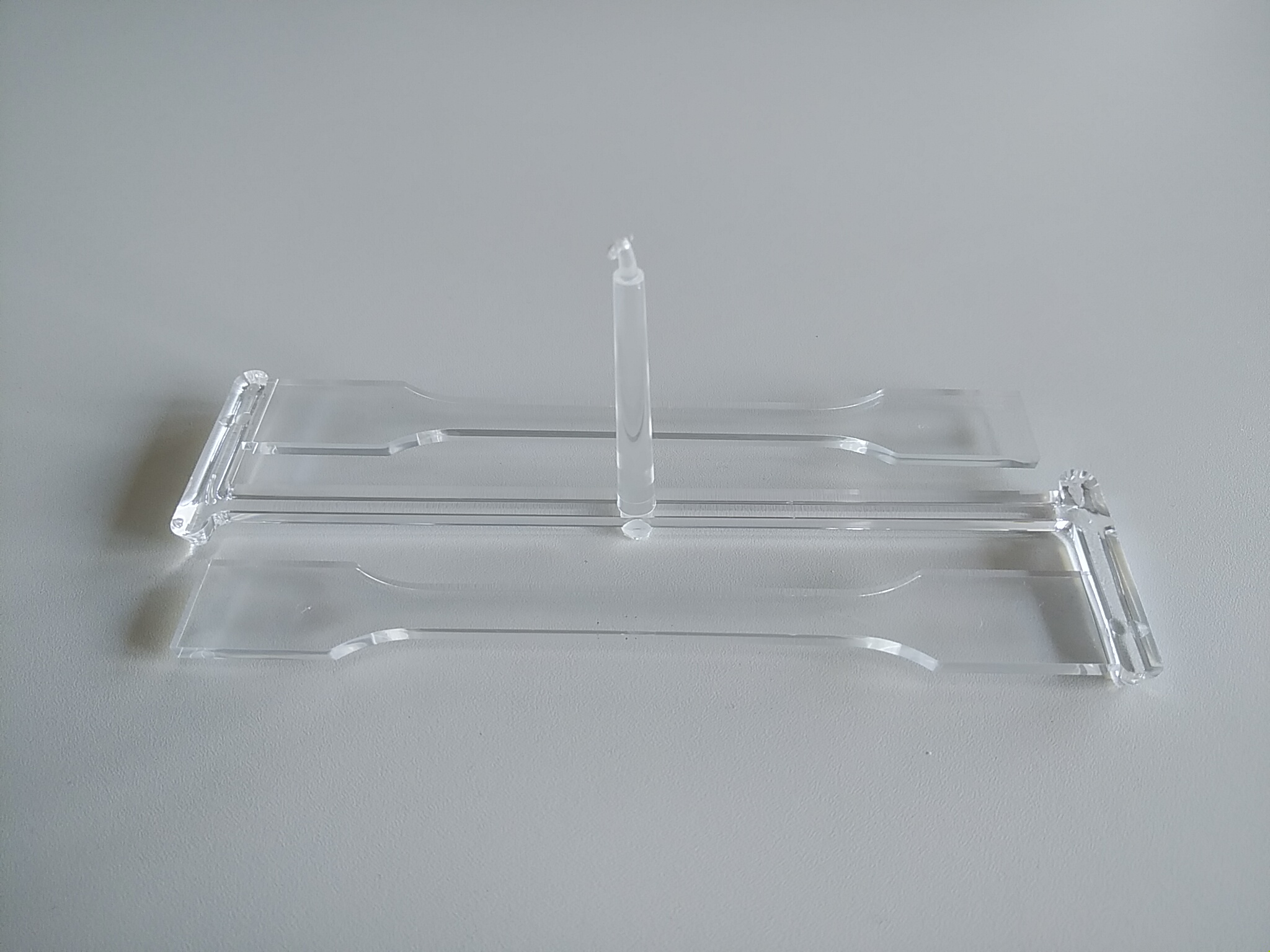 成形する試験片