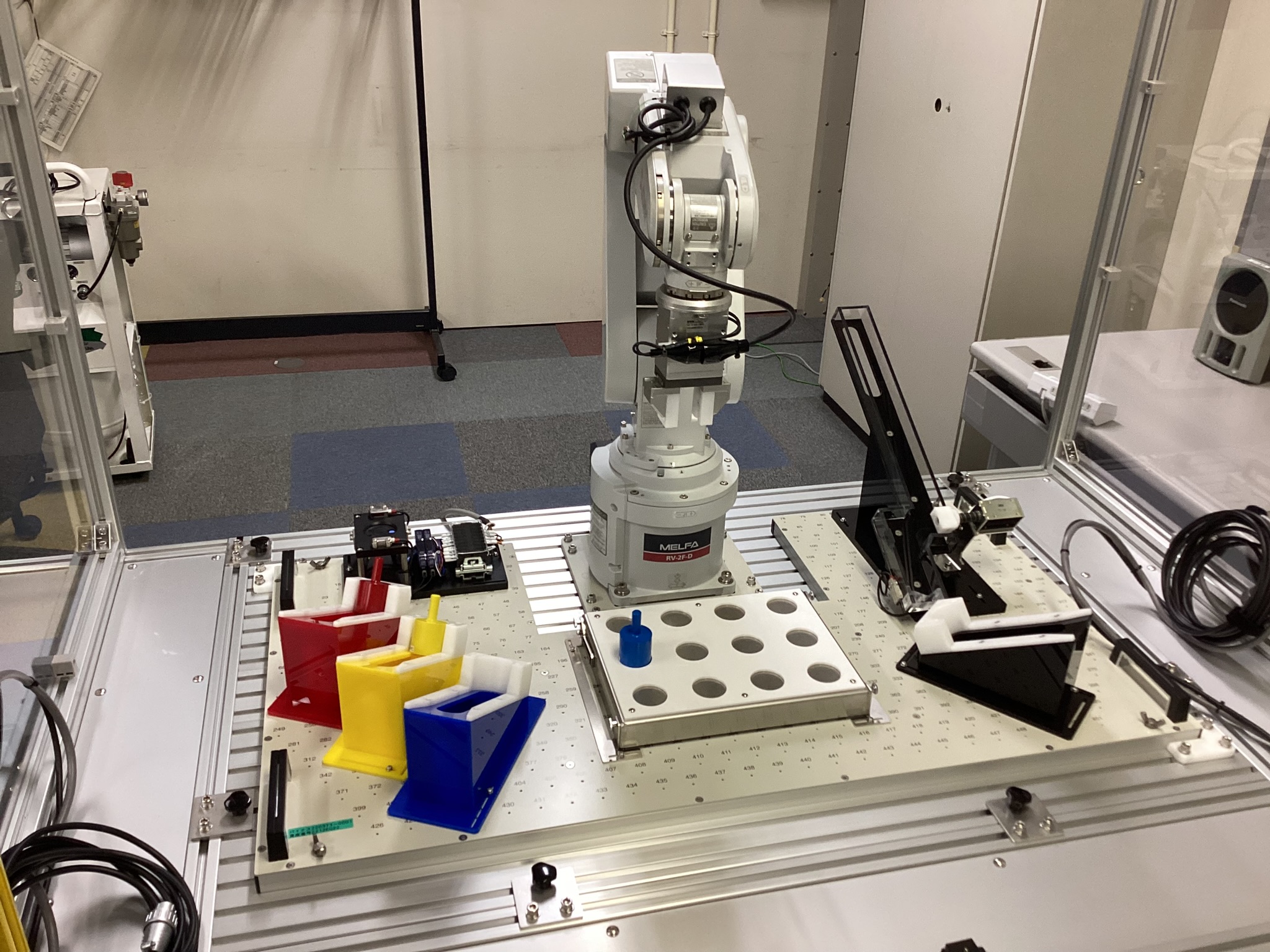 ロボット実習システム